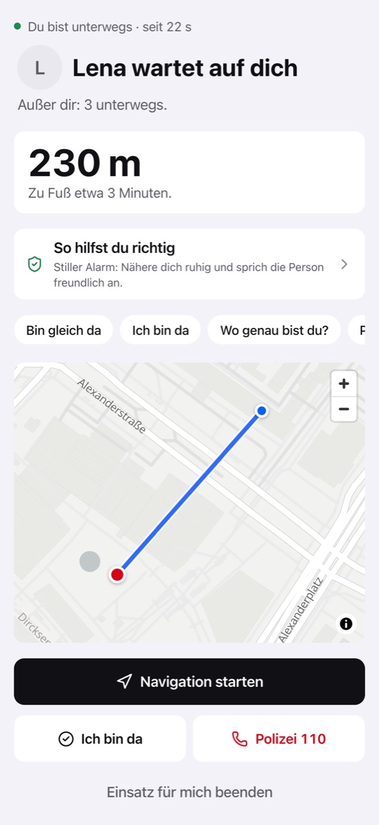 Social Hero unterwegs: Route zu Fuß auf der Karte, 230 m, darunter „Navigation starten“